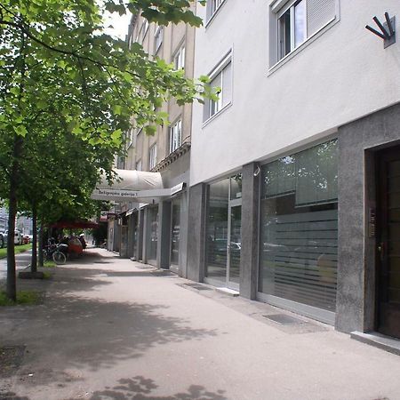 Apartment Red Square Liubliana Exterior foto